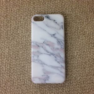 iPhone 5/5s/SE phone case